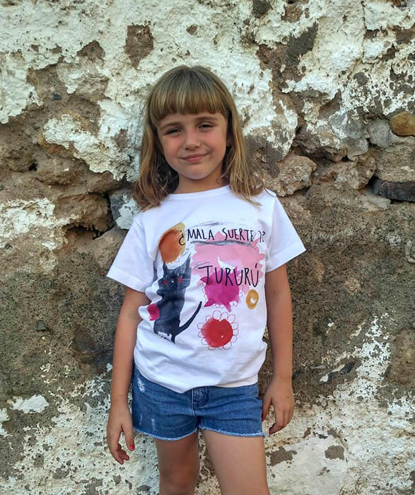 Camiseta "Gato negro" infantil - Imagen 2